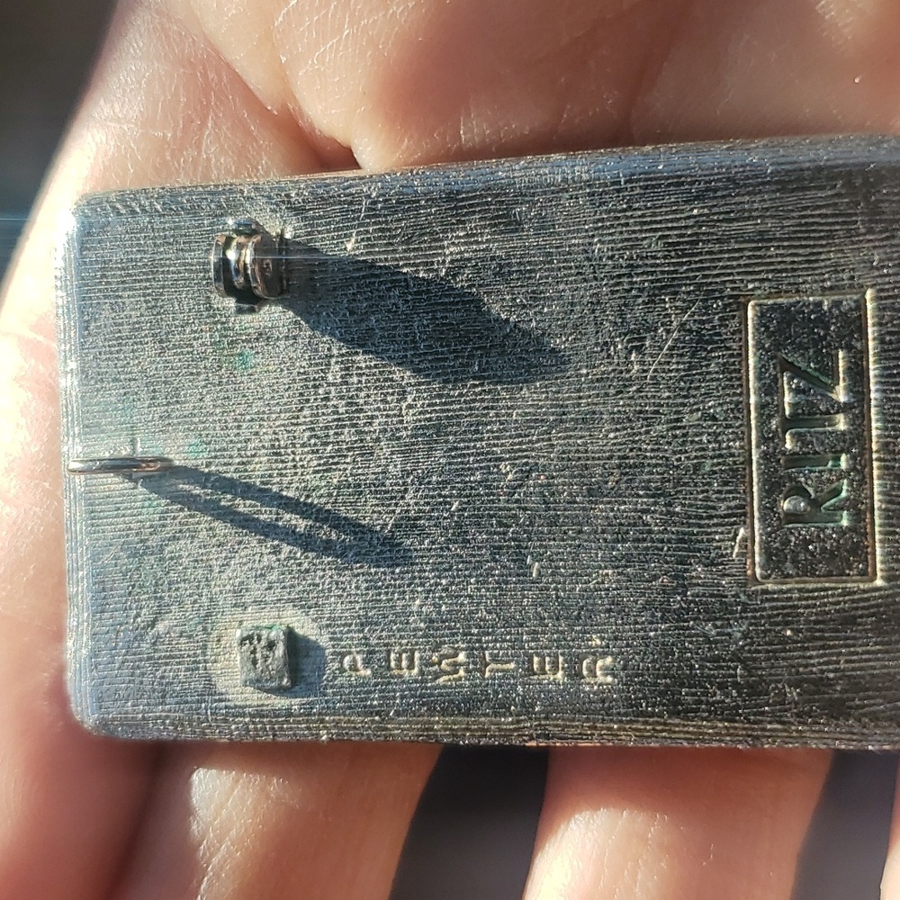 Pewter Ritz Brooch/Pendant - Picture 2 of 5